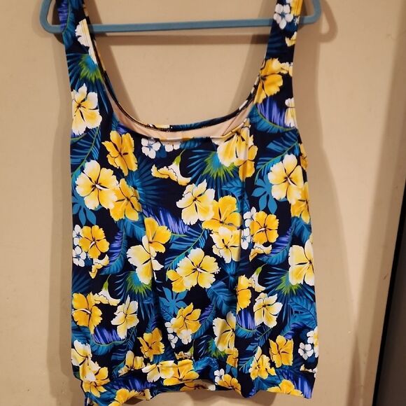 Swimsuits For All Blue and Yellow Tie Front Swim Top NWT SIZE 26 - Picture 4 of 6